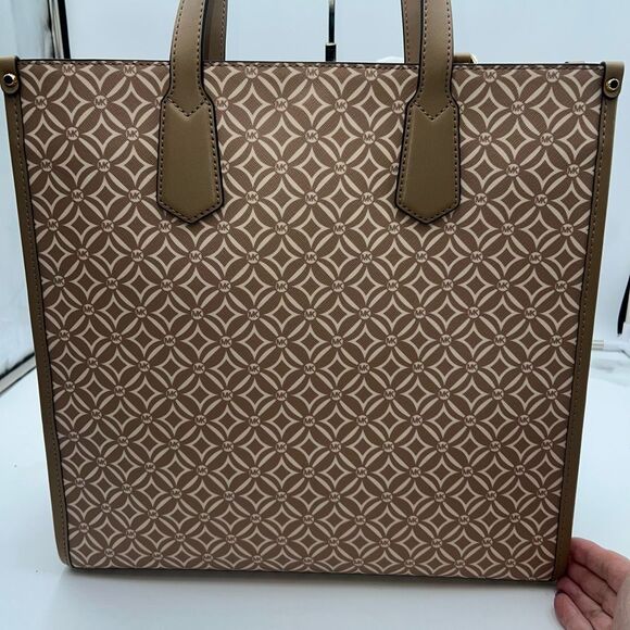Michael Kors Large Signature Logo Tote Bag Maple Camel Light Brown Tan Purse - Picture 8 of 12